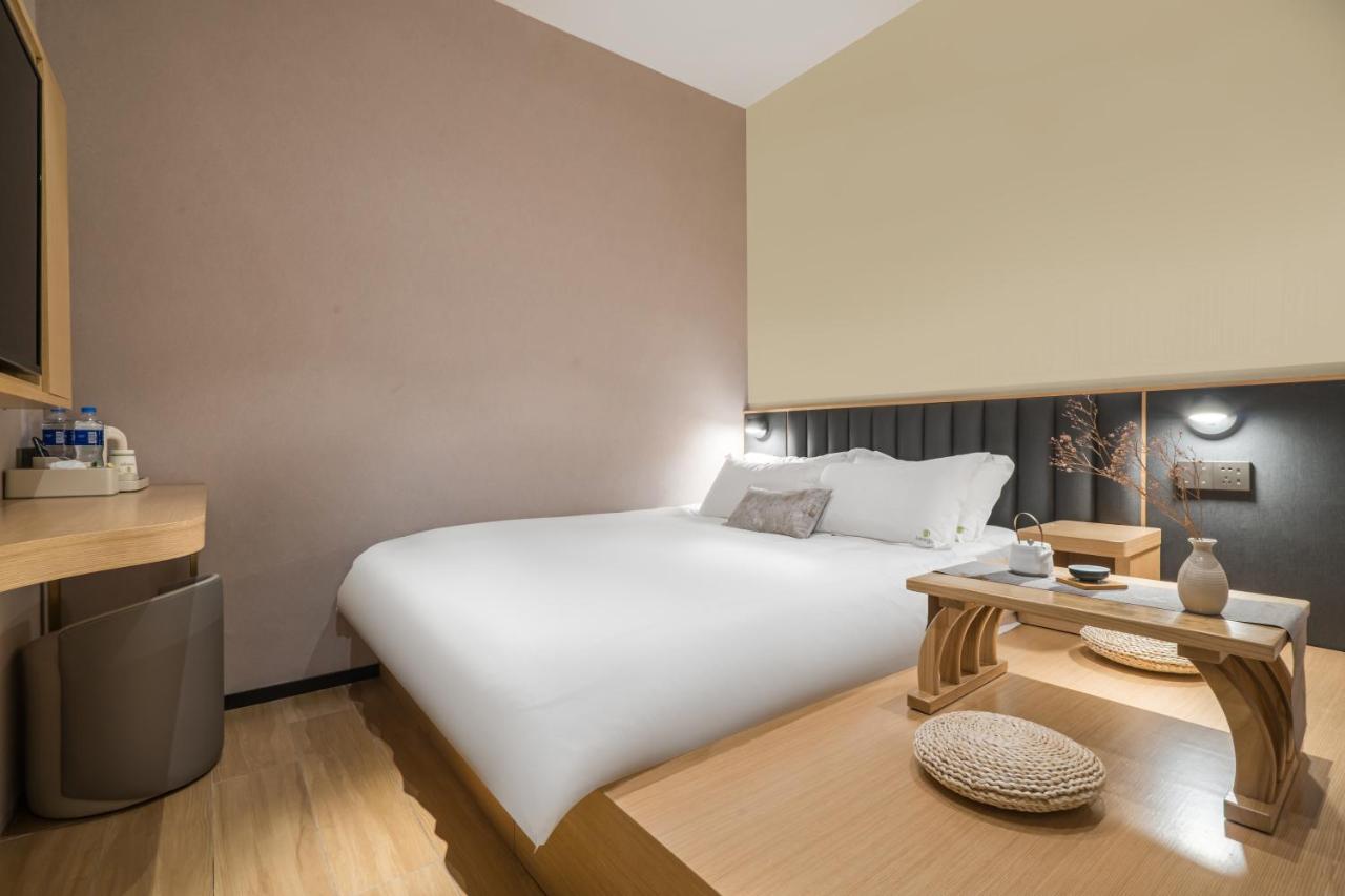 Meego Smart Select Hotel Shanghai Eksteriør billede